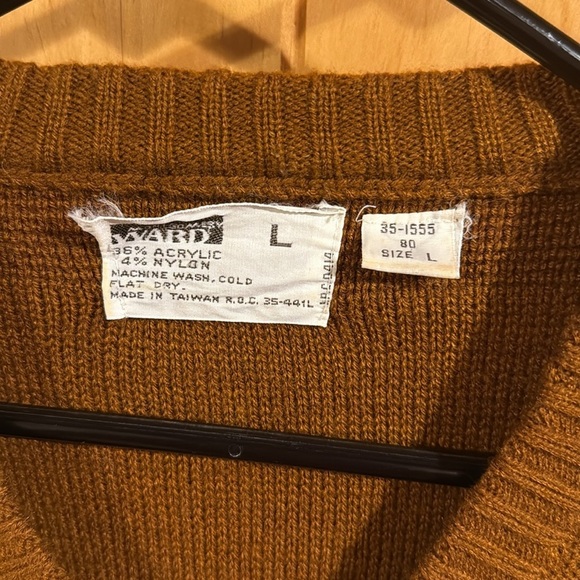 Vintage Montgomery Ward Men's Brown and Blue Striped Sweater - Picture 2 of 4